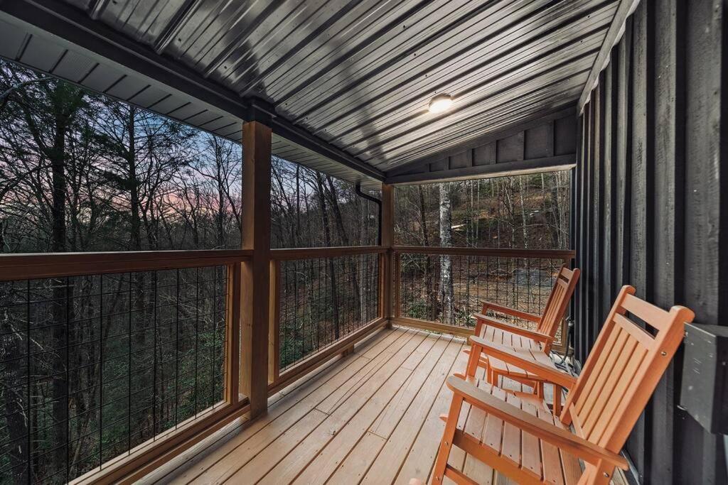 Honeymoon Couples Cabin Secluded, Hot Tub, Views Sevierville Bagian luar foto
